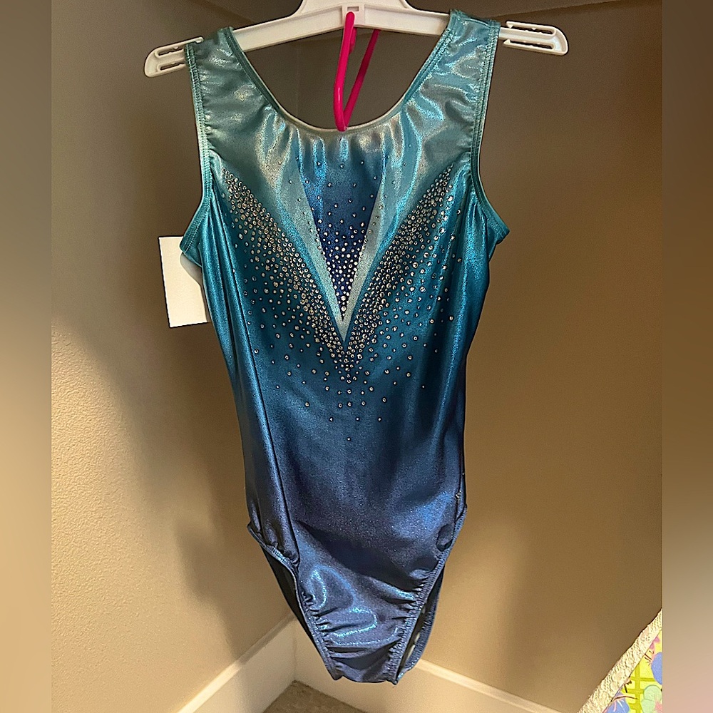 Destira size 8 Elsa blue sparkle gymnastics leotard